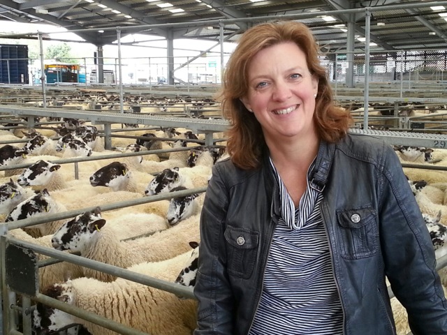 BBC Farming Today presenter to chair farming conference debate