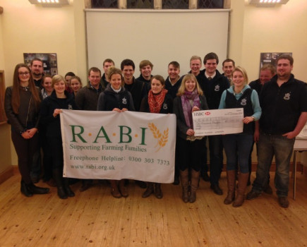 Young Farmers Support Farmers in Need